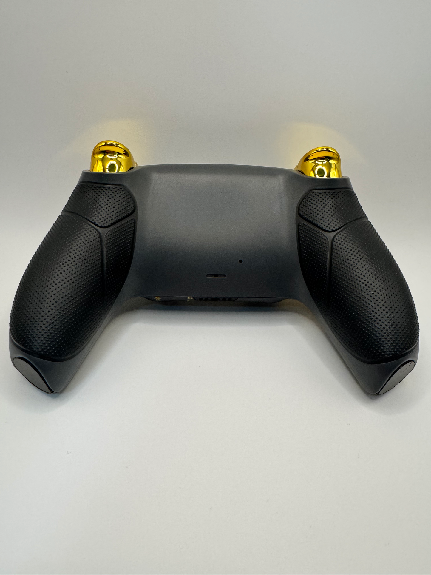 Custom PS5 DualSense Controller – Gold Samurai Edition